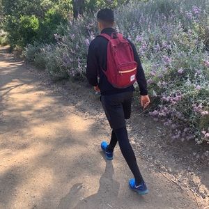 Meet your Posher, Henry